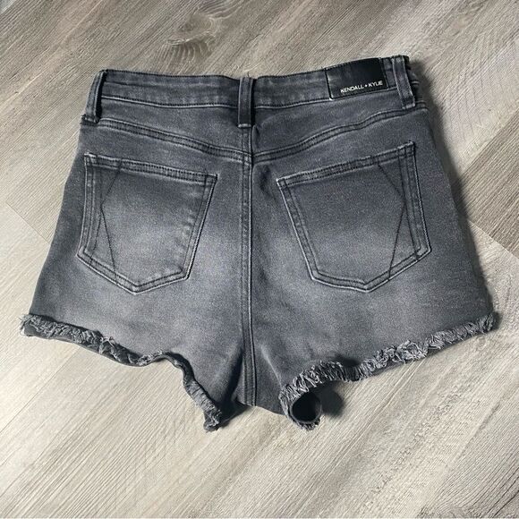 Kendall & Kylie The Drifter High Rise Shorts Black 29 - Picture 4 of 10